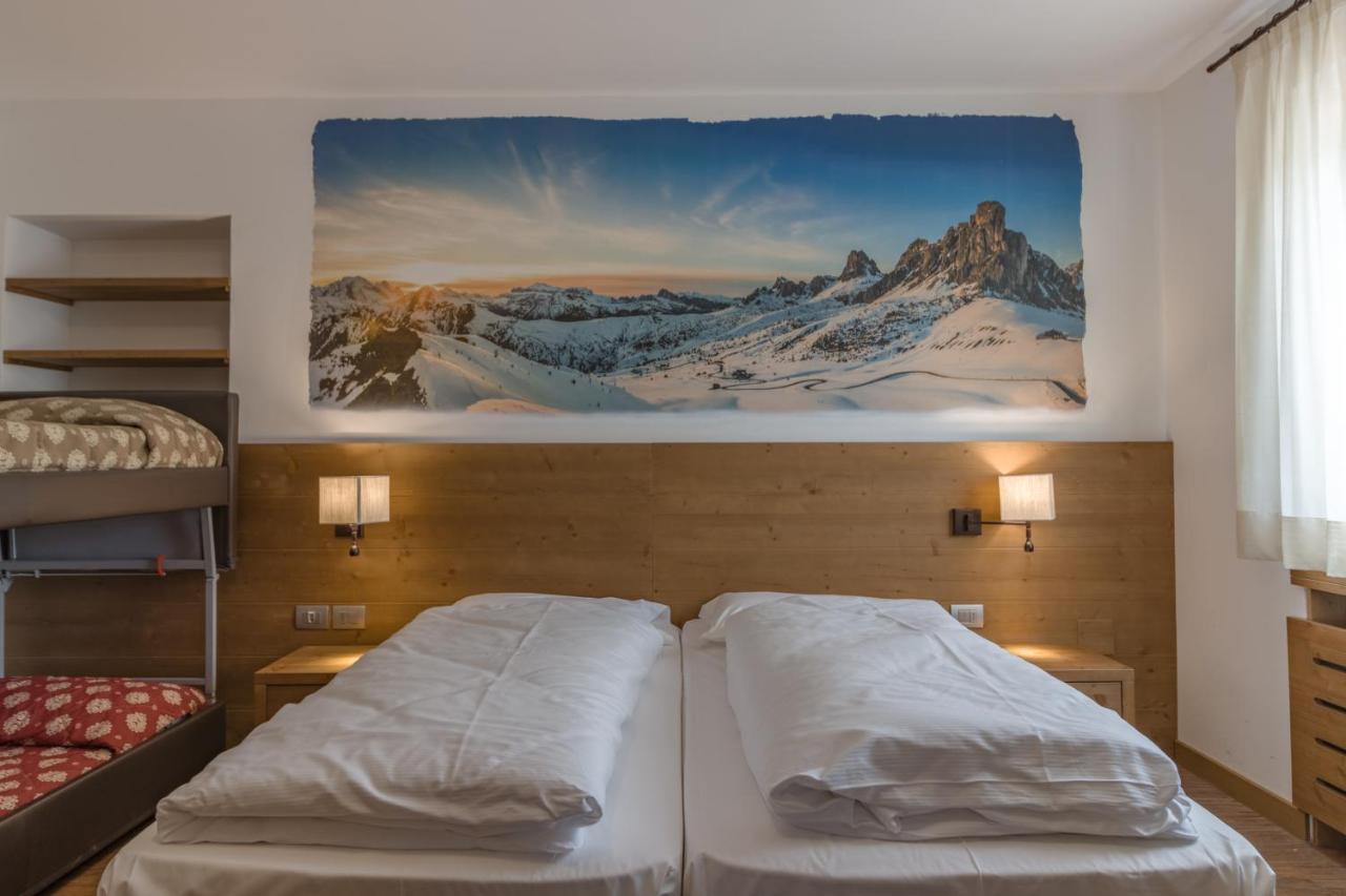 Hotel Villa Argentina Cortina dʼAmpezzo Chambre photo