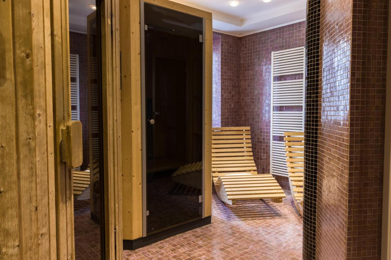 Hotel Villa Argentina Cortina dʼAmpezzo Extérieur photo