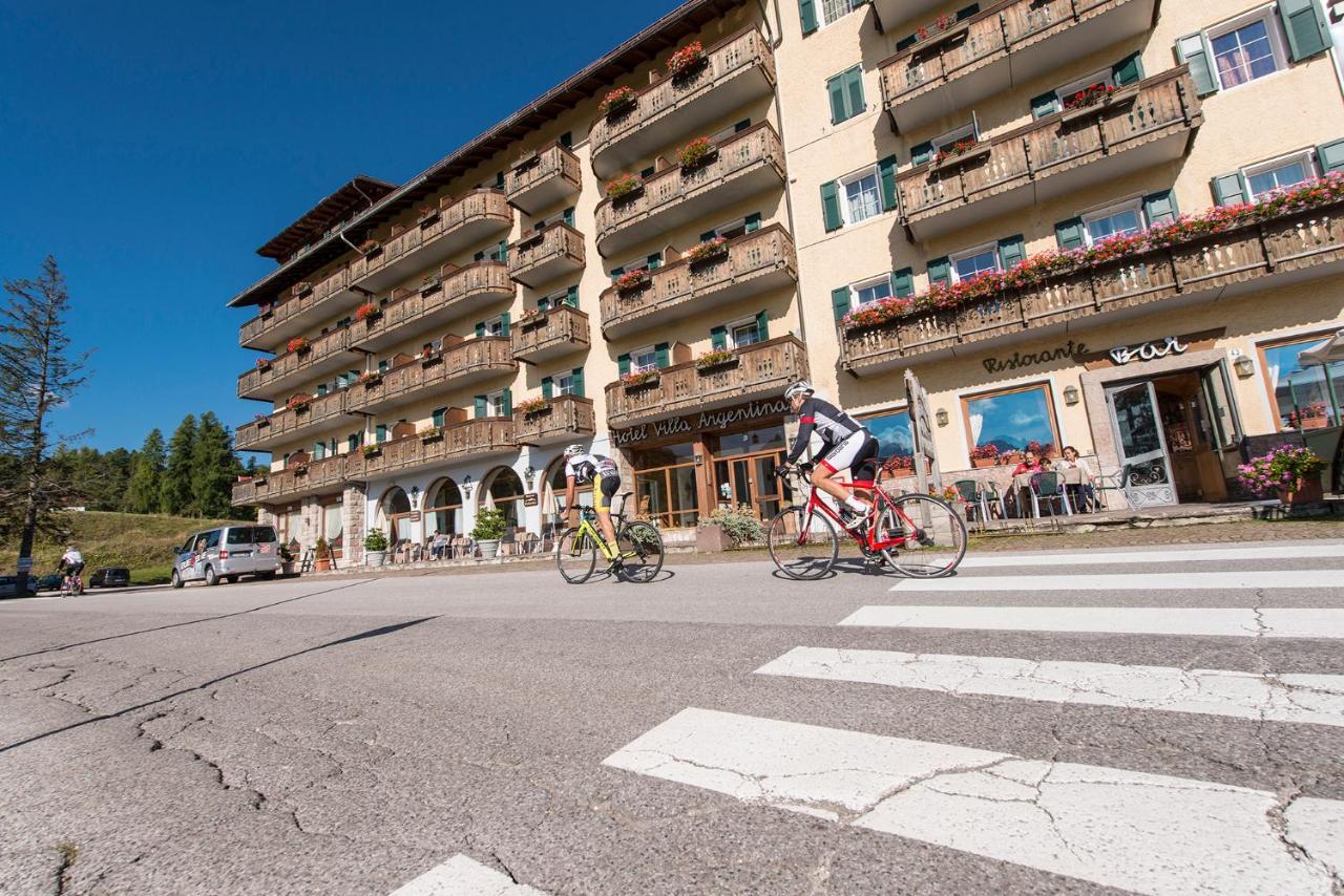 Hotel Villa Argentina Cortina dʼAmpezzo Extérieur photo